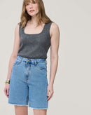 BERMUDA JEANS RETA - AZUL MÉDIO