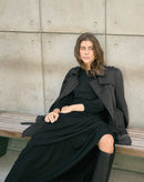 Vestido Longo com Recortes de Malha - Preto