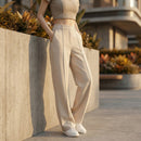 [Leve 6, Pague Só 3!] Calça Feminina Naira em Malha Piquet Texturizada e Viscose com Elastano de Toque Macio com Vinco Frontal Estruturado