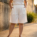 [Leve 4, Pague 2] Shorts Ayla Feminino em Poliéster e Elastano de Cintura Alta com Pregas Frontais e Cós Elástico